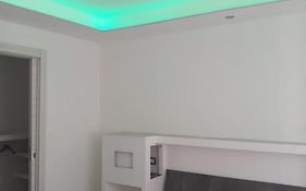 Chromotherapy Flat